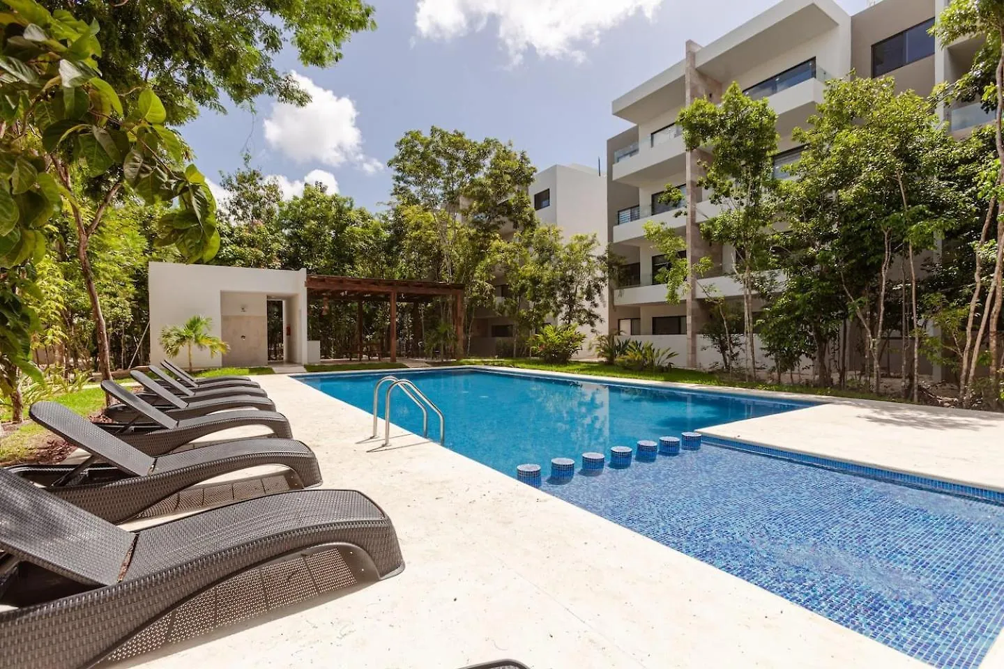 Дом отдыха Coto8 Selvanova Gated, Wifi 200Bm, King,6Pools Плая-дель-Кармен Мексика